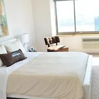 Downtown Luxury Suites Jersey City Apartment